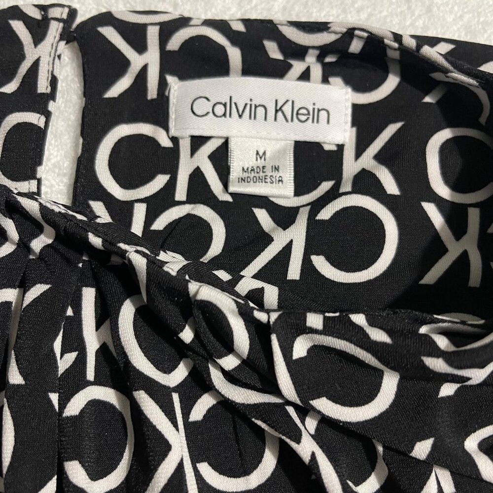 Calvin Klein Black & White Sleeveless Logo Top – Women’s Size M - Picture 3 of 11